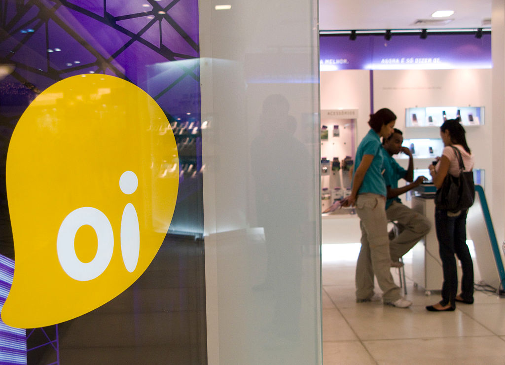 invistaja.info - Cresce movimento contrário à divisão da Oi Móvel entre Vivo, TIM e Claro